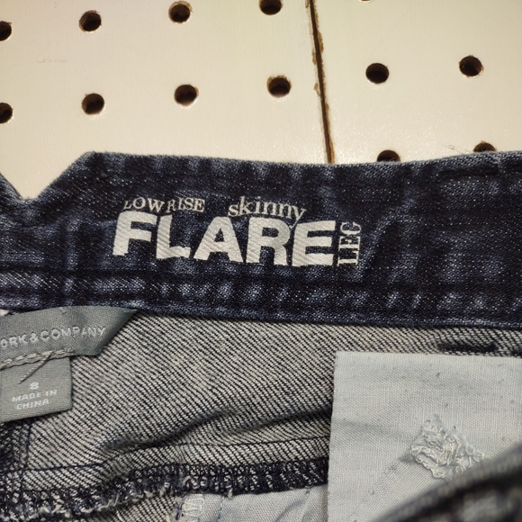 New York & Co Low Rise Flare Dark Denim Jeans, Size 8 - Picture 3 of 7